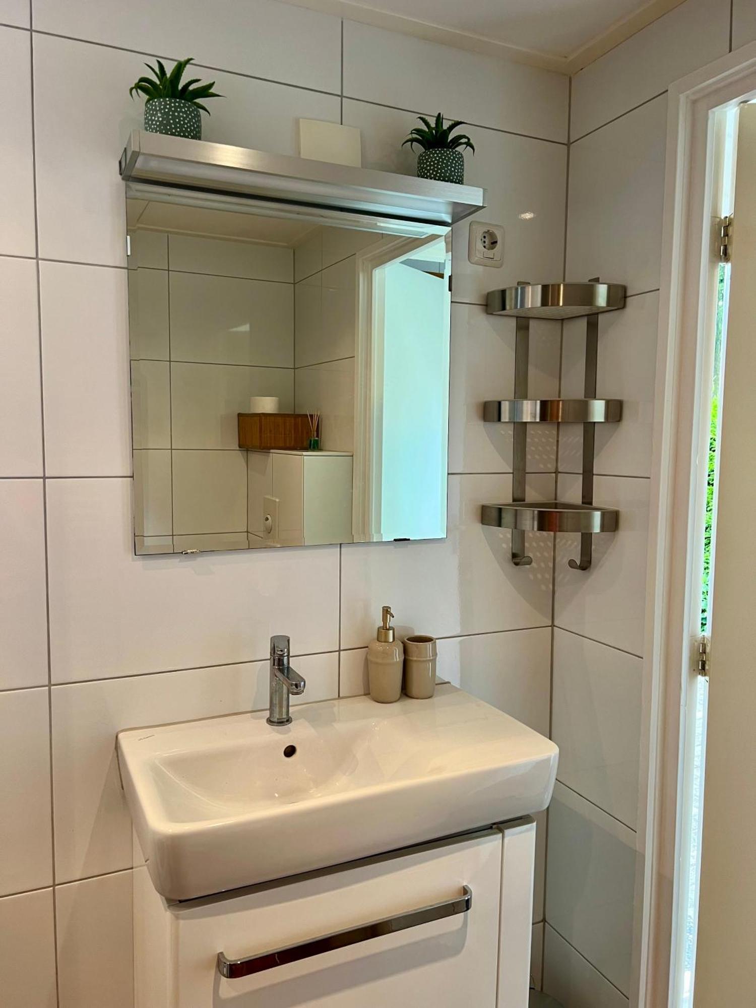 Luxe Boshuisje Met Prive Wellness & Jacuzzi Op De Veluwe Ermelo Buitenkant foto
