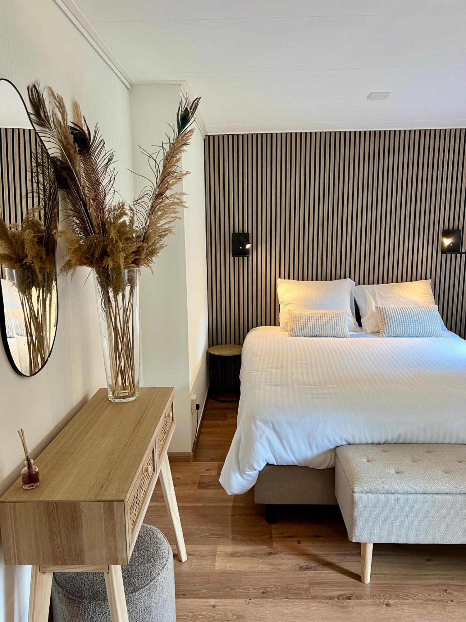 Luxe Boshuisje Met Prive Wellness & Jacuzzi Op De Veluwe Ermelo Buitenkant foto