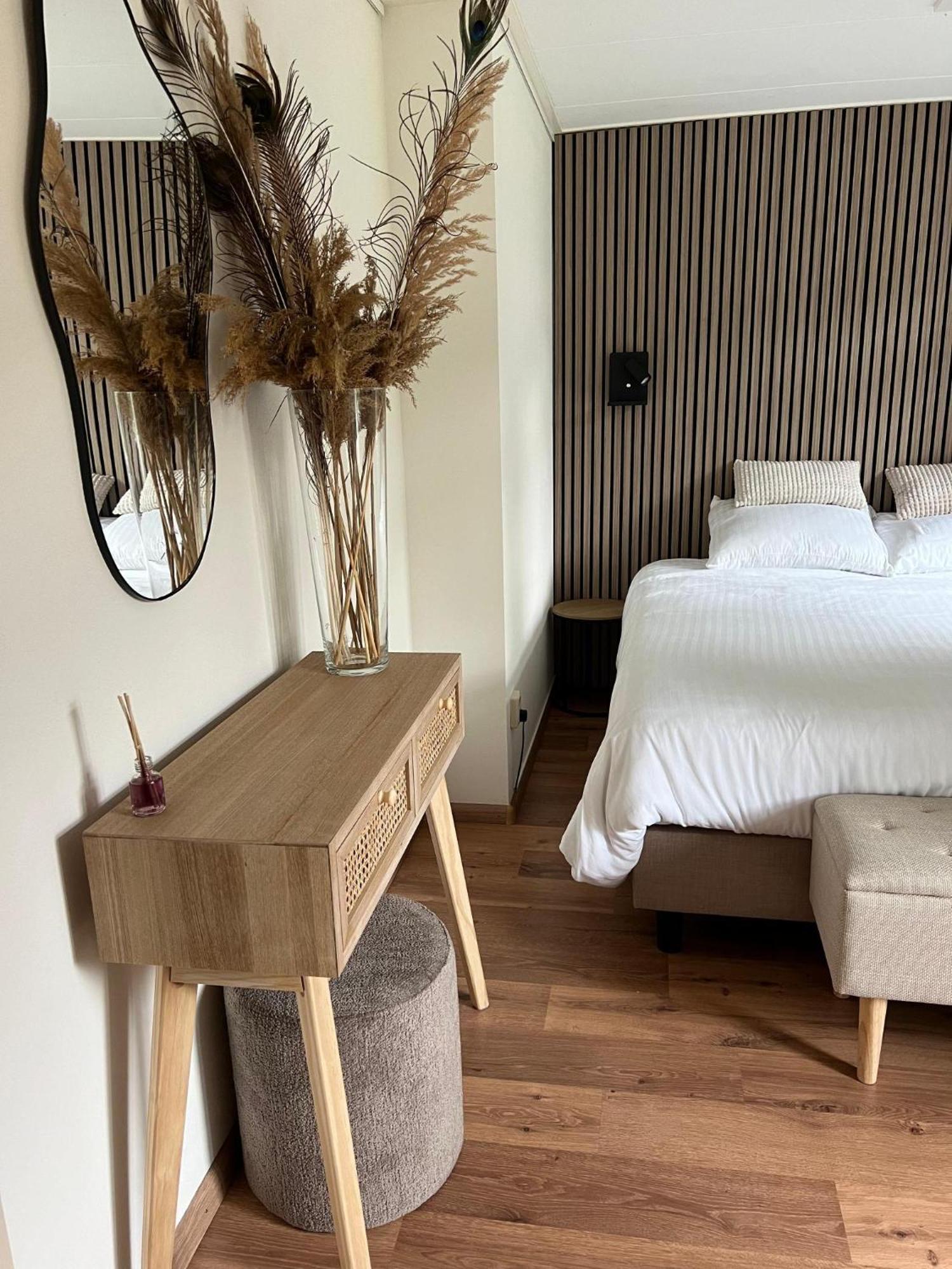 Luxe Boshuisje Met Prive Wellness & Jacuzzi Op De Veluwe Ermelo Buitenkant foto